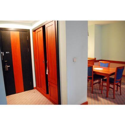 Hotel Tori Tbilisi Quarto foto